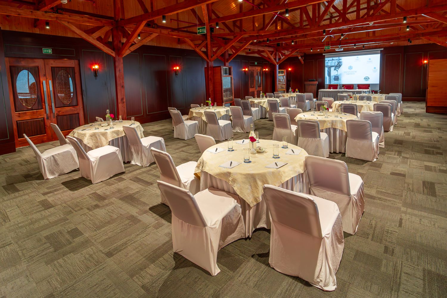 Elegant event venue at Skyview by Empyrean for up to 200 guests